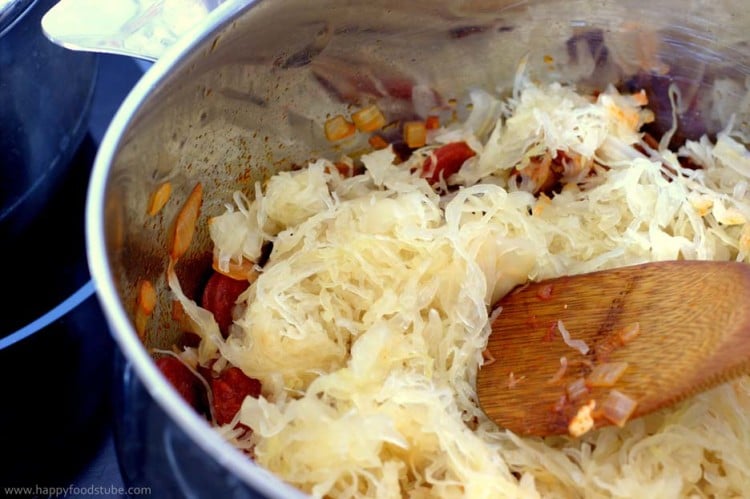 Easy Sauerkraut Soup with Chorizo - Happy Foods Tube