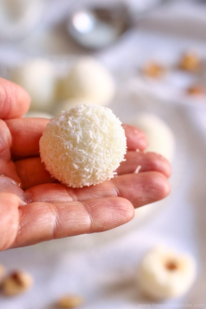 3-ingredient raffaello coconut balls