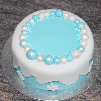 How to make a Disney Frozen Fondant Icing Cake
