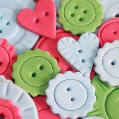 How to Make Fondant Buttons