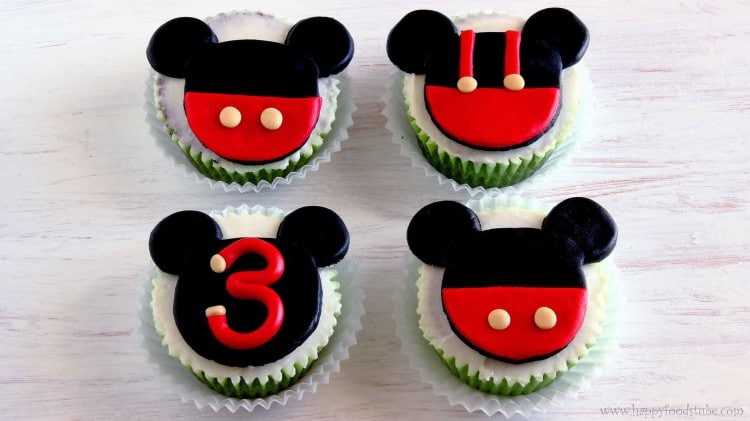 Mickey Mouse Cupcake & Cake Toppers - Super easy fondant cupcake decorating tutorial. Learn how to make simple Disney cake toppers | happyfoodstube.com