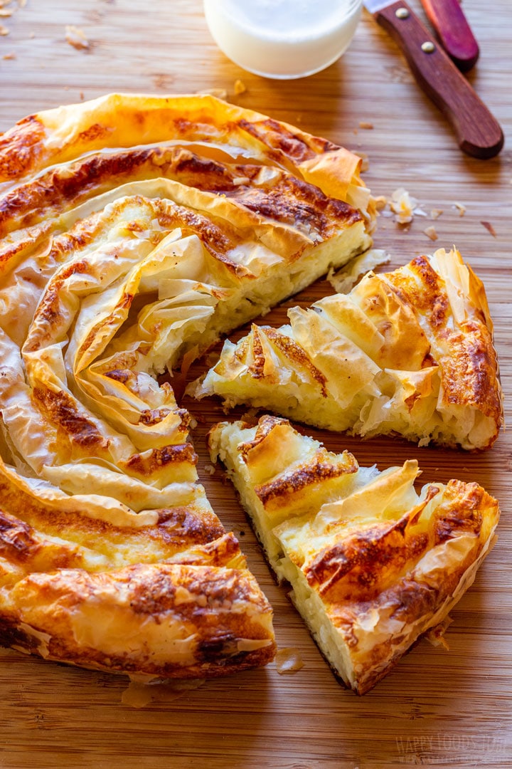 Bulgarian traditional pastry dish banitsa