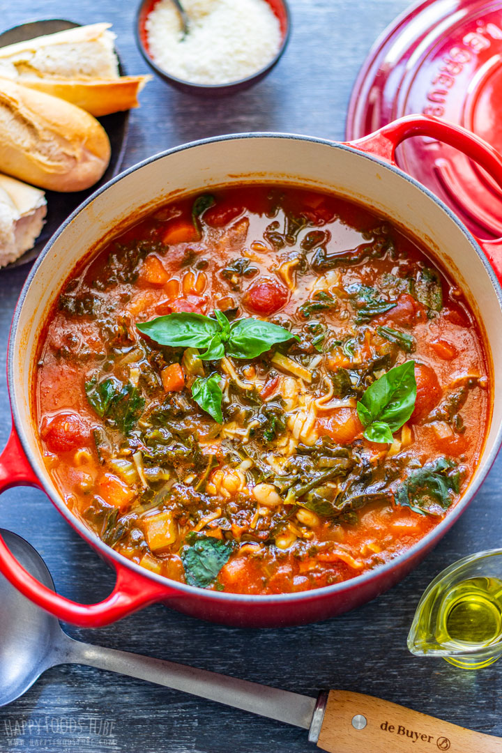 Minestrone soup in the red pot