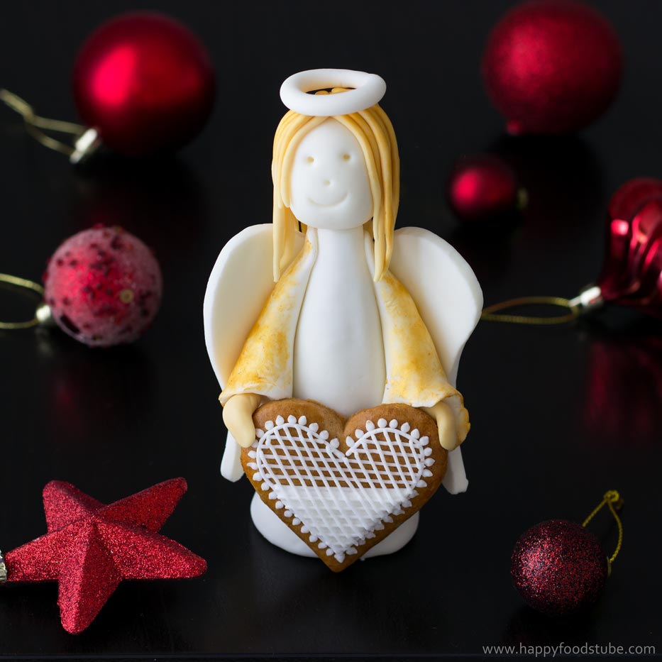 Christmas Fondant Angel Cake Topper | happyfoodstube.com