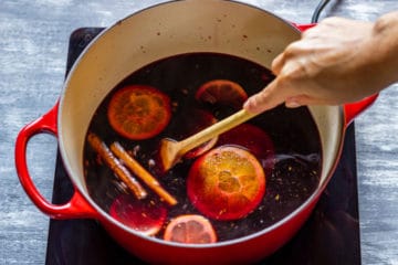 How to make mulled wine step 2