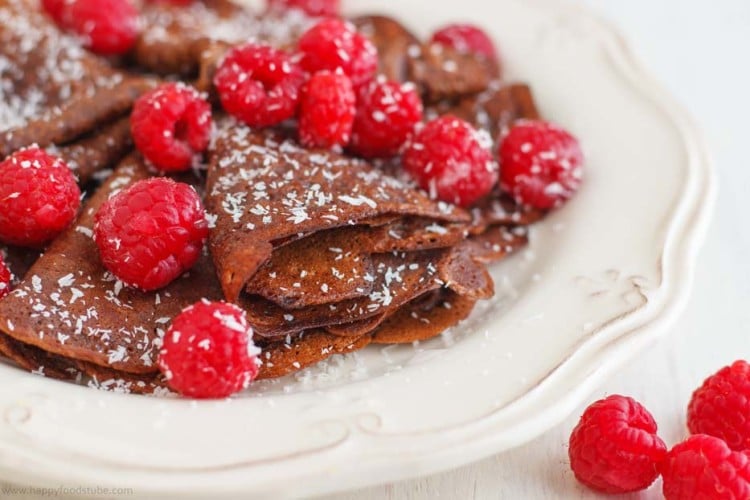 Dark-Chocolate-Crepes-with-Raspberries-Plate