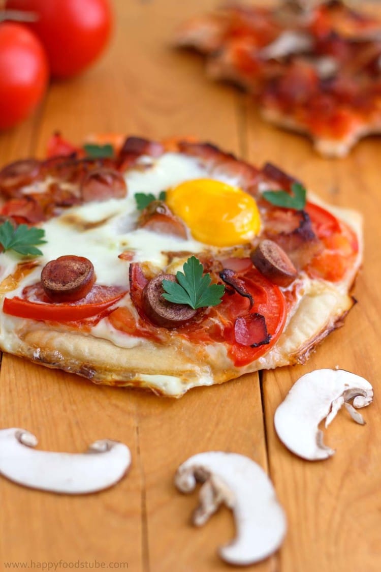 Easy Breakfast Pizza Recipe - Happy Foods Tube