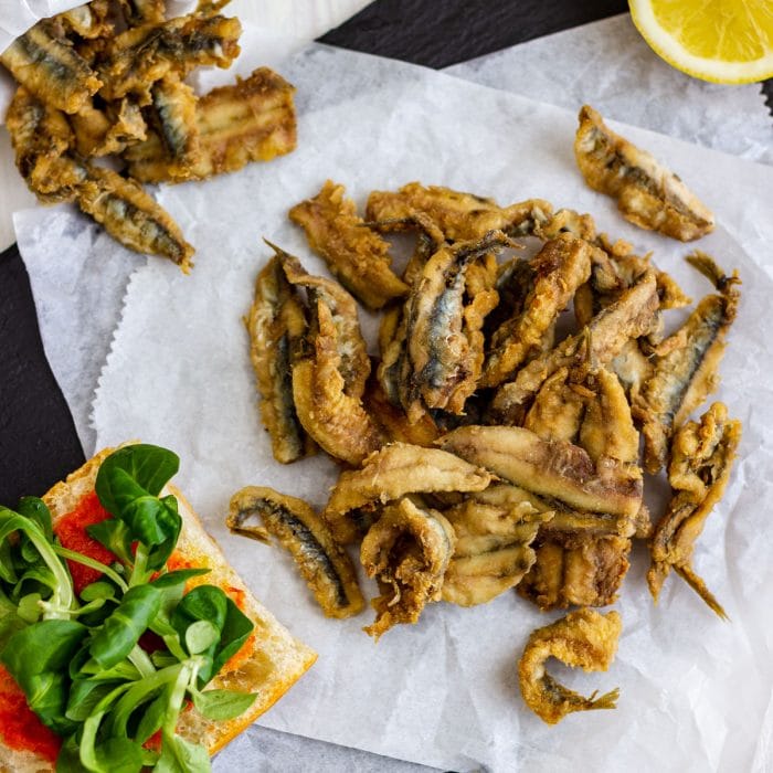 Fried fresh anchovies