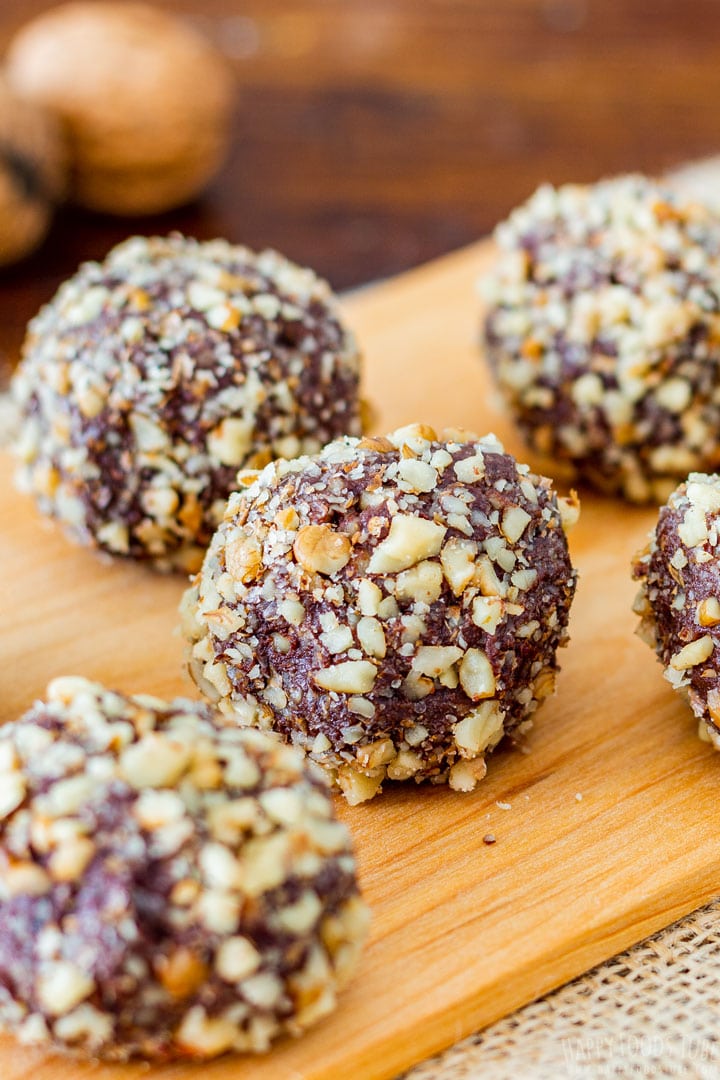 Chocolate Truffles with Walnuts