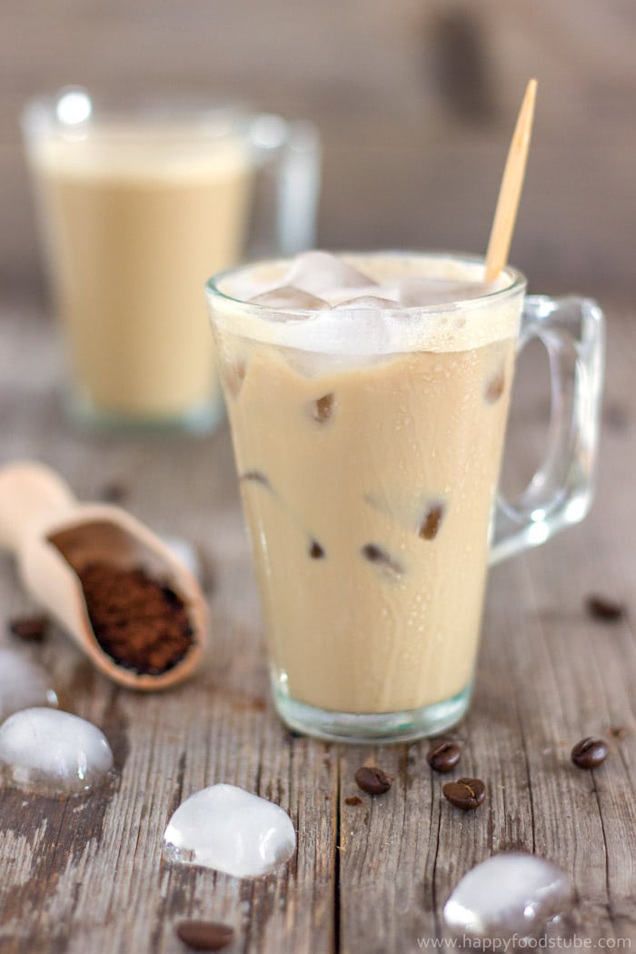 Super Easy 1 Minute Instant Iced Coffee Recipe. Refreshing drink for hot summer days!