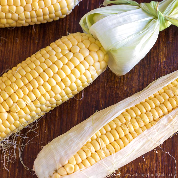 Corn on the Cob - Maize | happyfoodstube.com