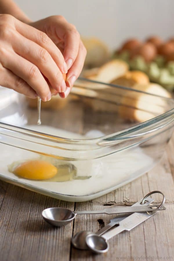 Gingerbread French Toast with Cinnamon Honey Sauce Happy Foods Tube