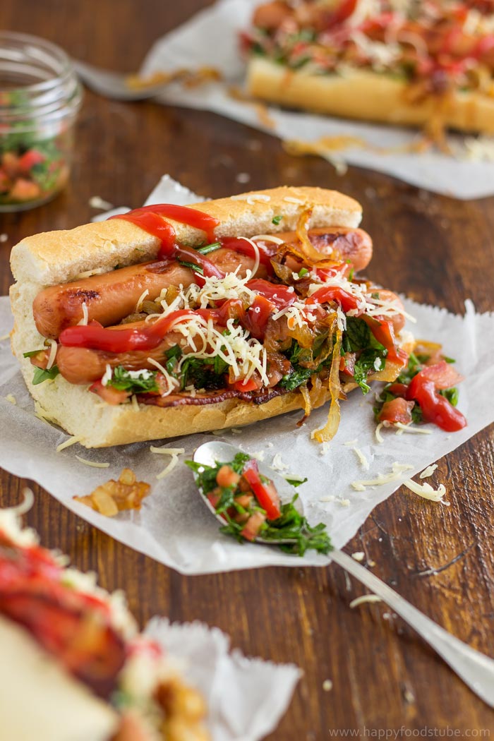 Gourmet Hot Dog with Bacon and Salsa. Easy Homemade Recipes | happyfoodstube.com