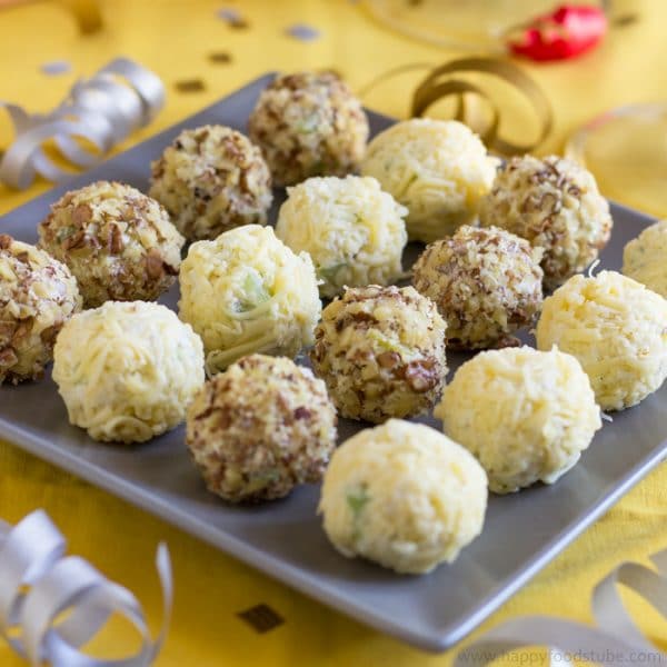 Waldorf Cheese Ball Bites | happyfoodstube.com