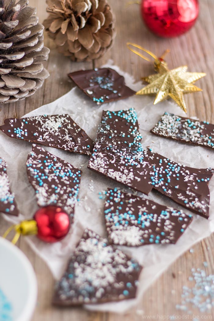 Homemade Christmas Chocolate Bark with Coconut