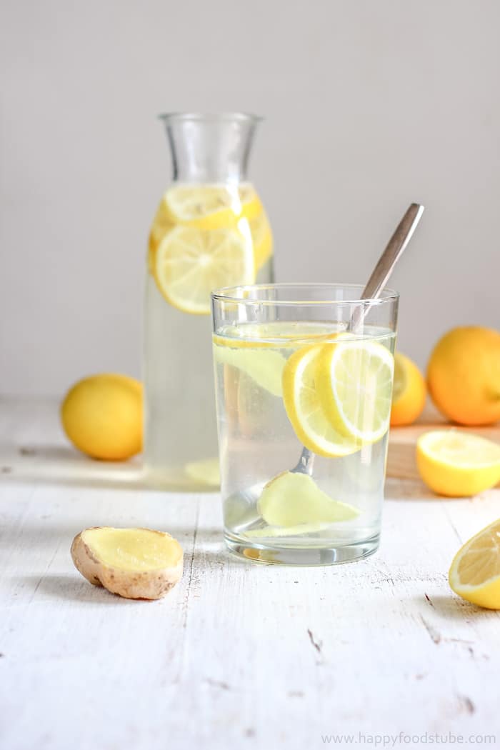 Body Cleansing Lemon Ginger Water Recipe | happyfoodstube.com