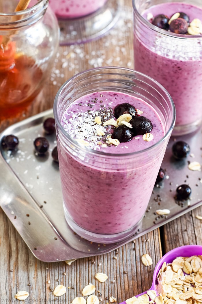Blueberry Coconut Milk Smoothie with Oats Picture