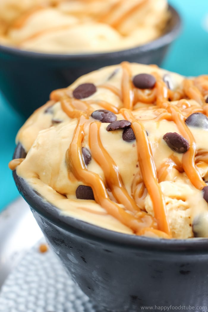 Homemade Caramel Ice Cream Pic