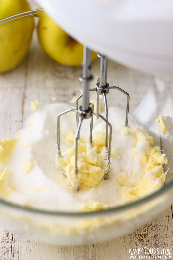 Caramel Apple Crumb Bars Step 1 Picture