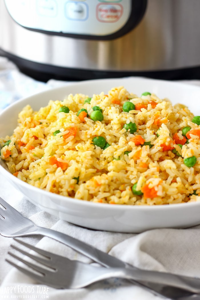 10-min Rainbow Fried Rice (easy one-pot rice cooker recipe) - Nomadette