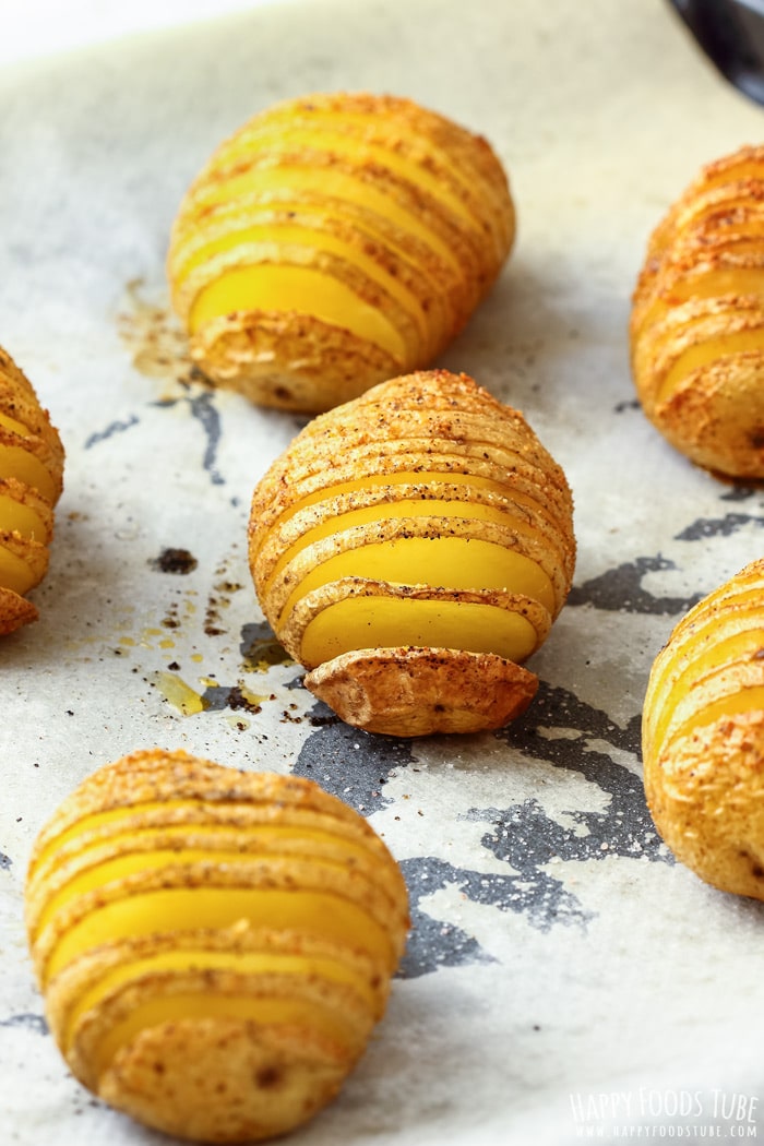 How to make Loaded Hasselback Potatoes Image