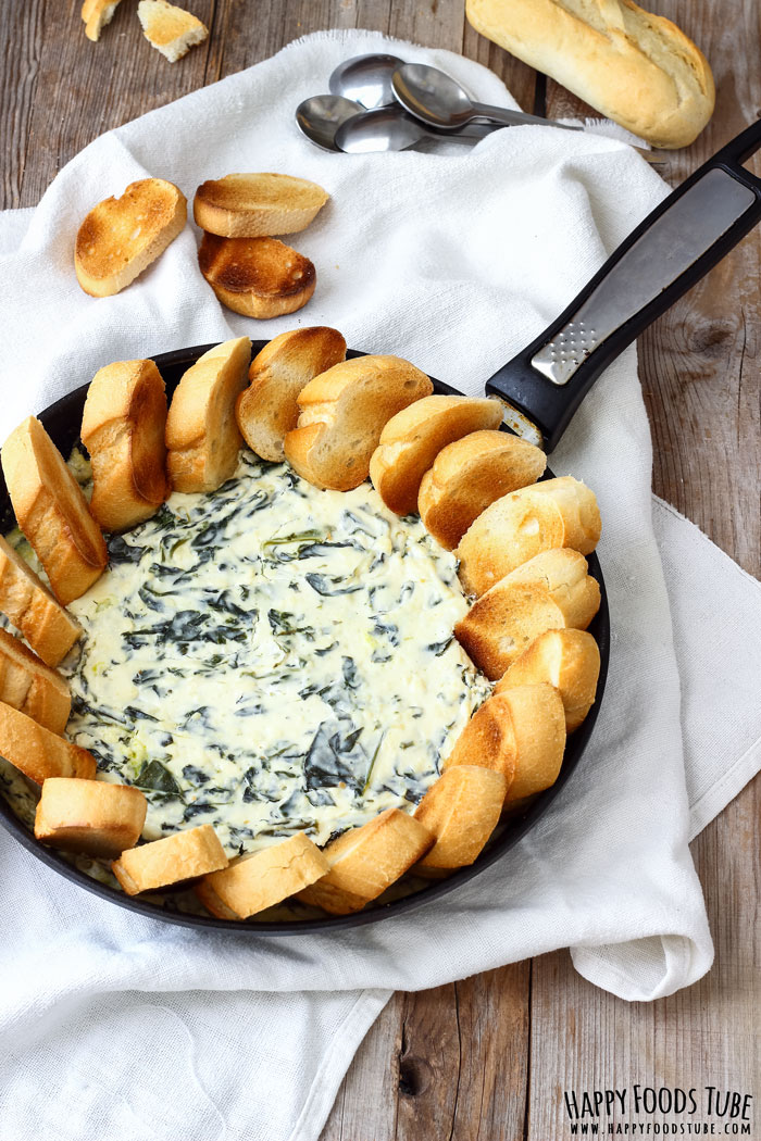 Spinach and Feta Dip with Bread Picture