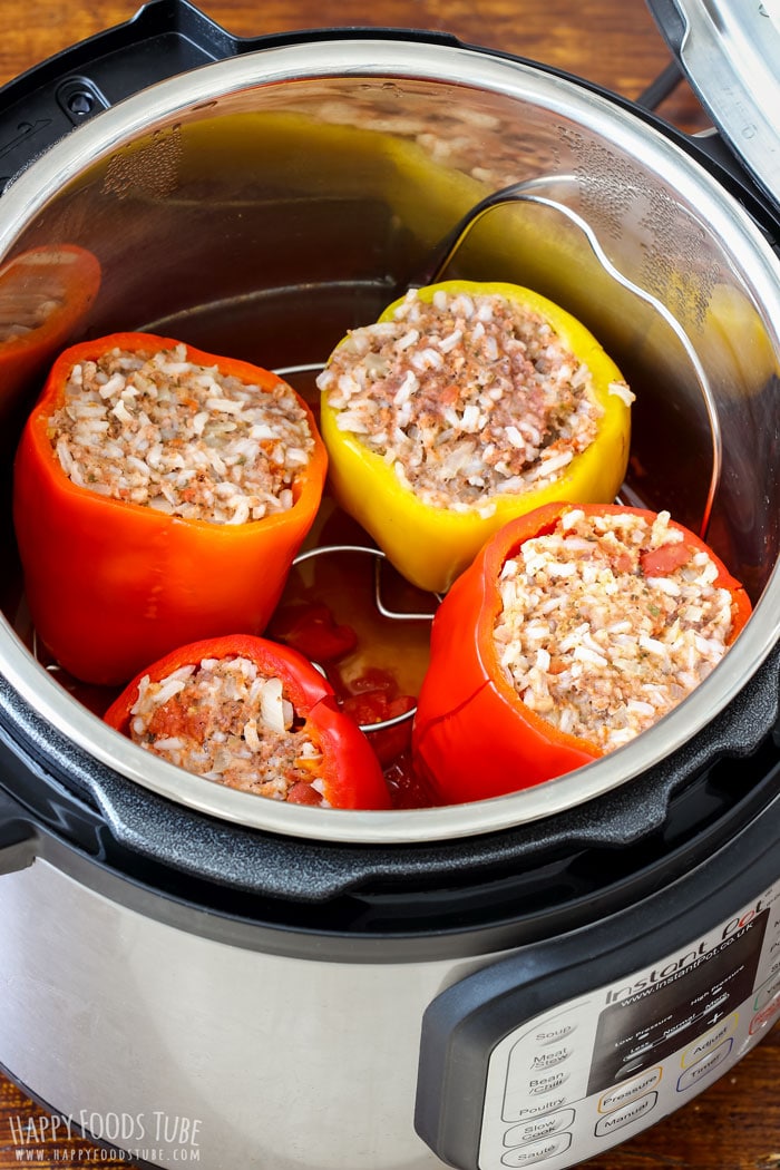 Instant Pot Stuffed Bell Peppers in the pressure cooker