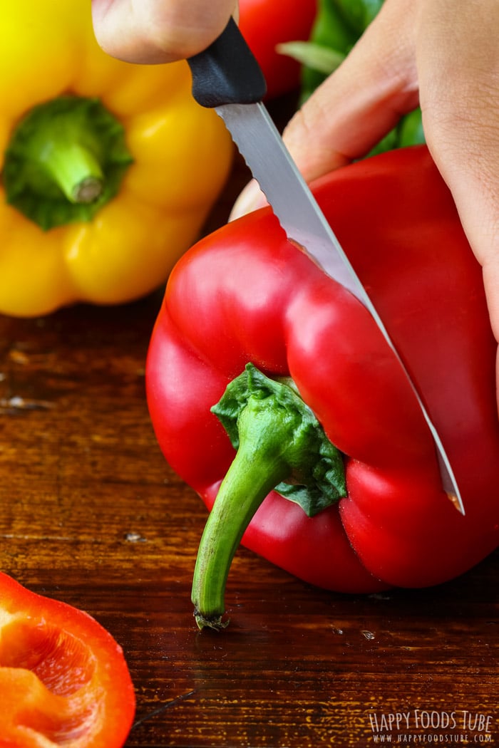 Cutting the red bell pepper