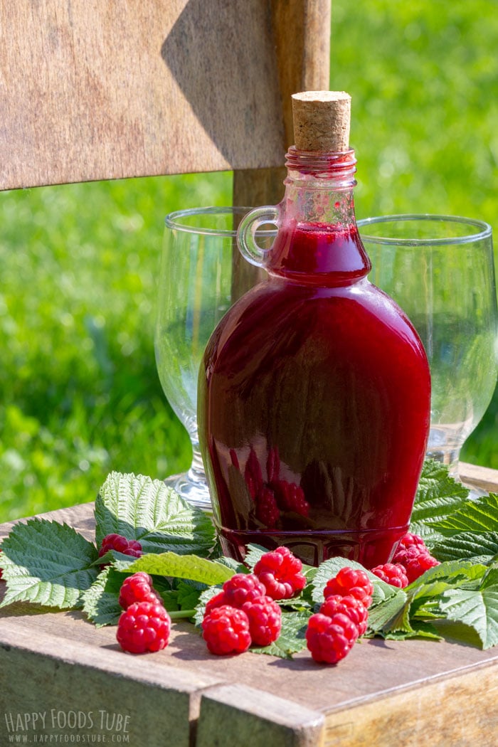 Homemade Raspberry Syrup