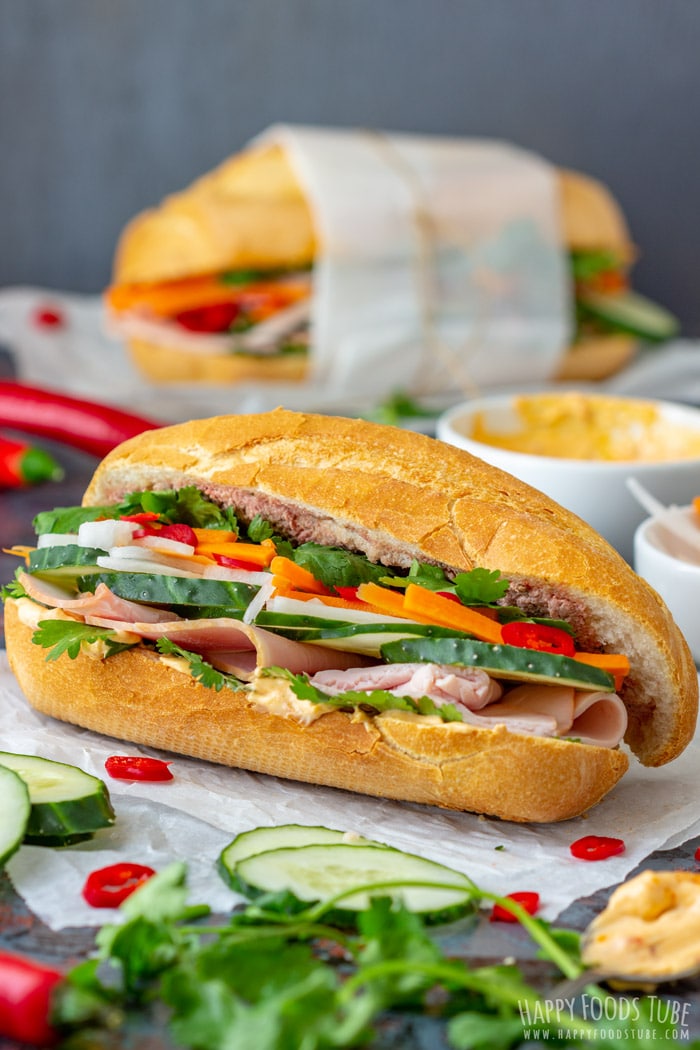 Vietnamese Sandwich Banh Mi with Cold Cuts - Happy Foods Tube