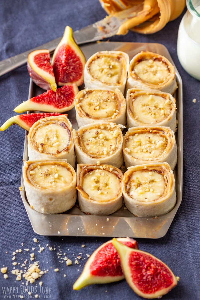 Breakfast Peanut Butter Banana Roll Ups