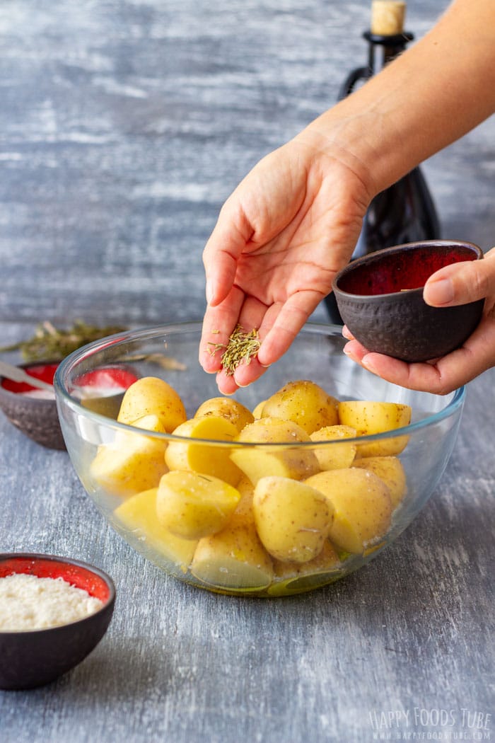 How to make Rosemary Parmesan Roasted Potatoes Step 3