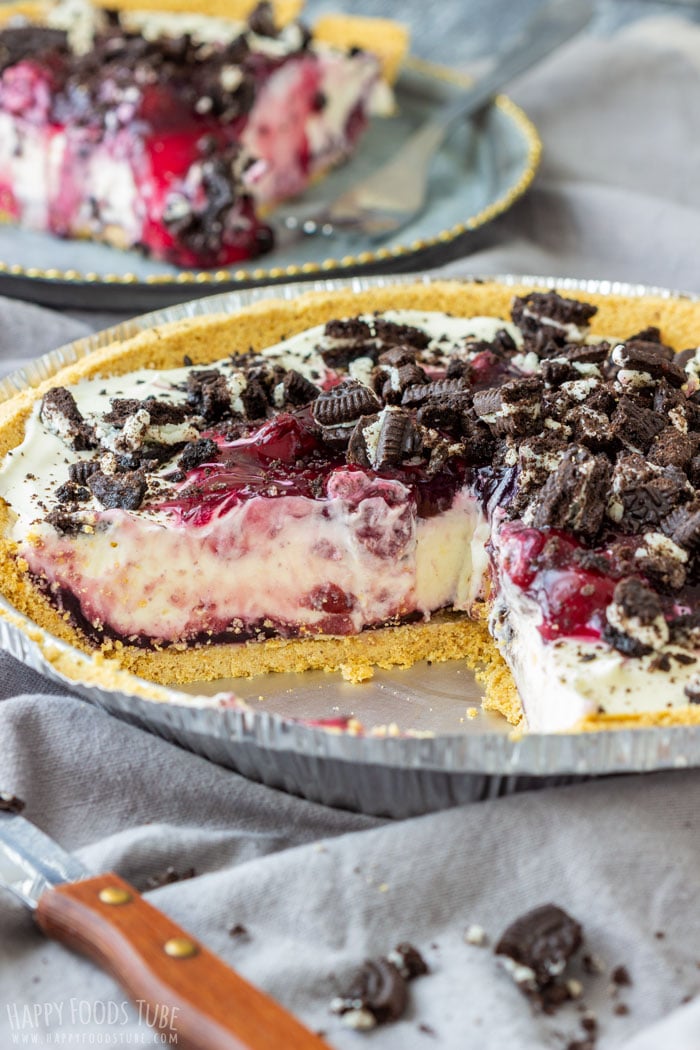 10- Minute No Bake Cherry Cheesecake Pie is Family Favorite Dessert Recipe with Only 5-Ingredients