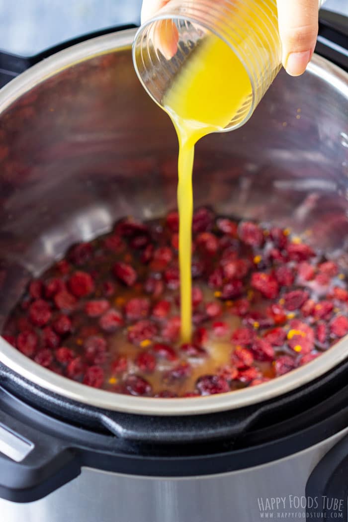 How to make Instant Pot Cranberry Sauce Step 2
