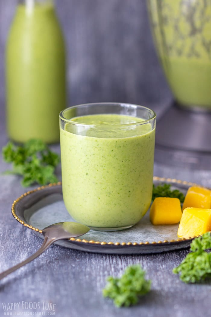 Mango Kale Smoothie