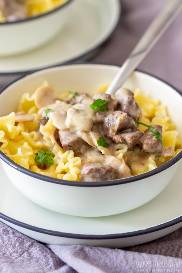 Instant Pot Beef Stroganoff Recipe - Pressure Cooker Beef Stroganoff