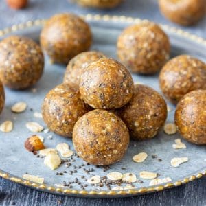 Easy No Bake Energy Bites