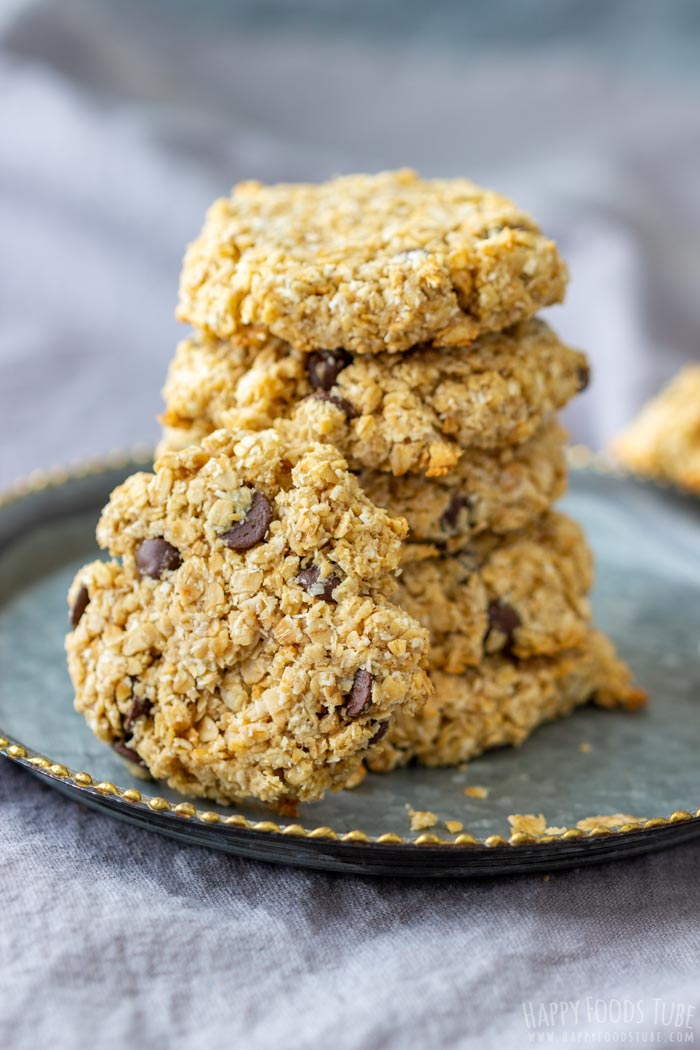 Gluten Free Flourless Chocolate Chip Oatmeal Cookies