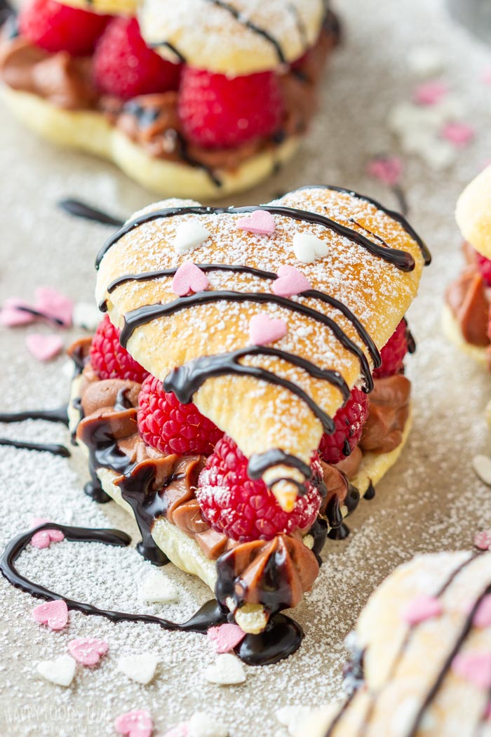 Valentine’s Day Puff Pastry Hearts with Nutella and Raspberries