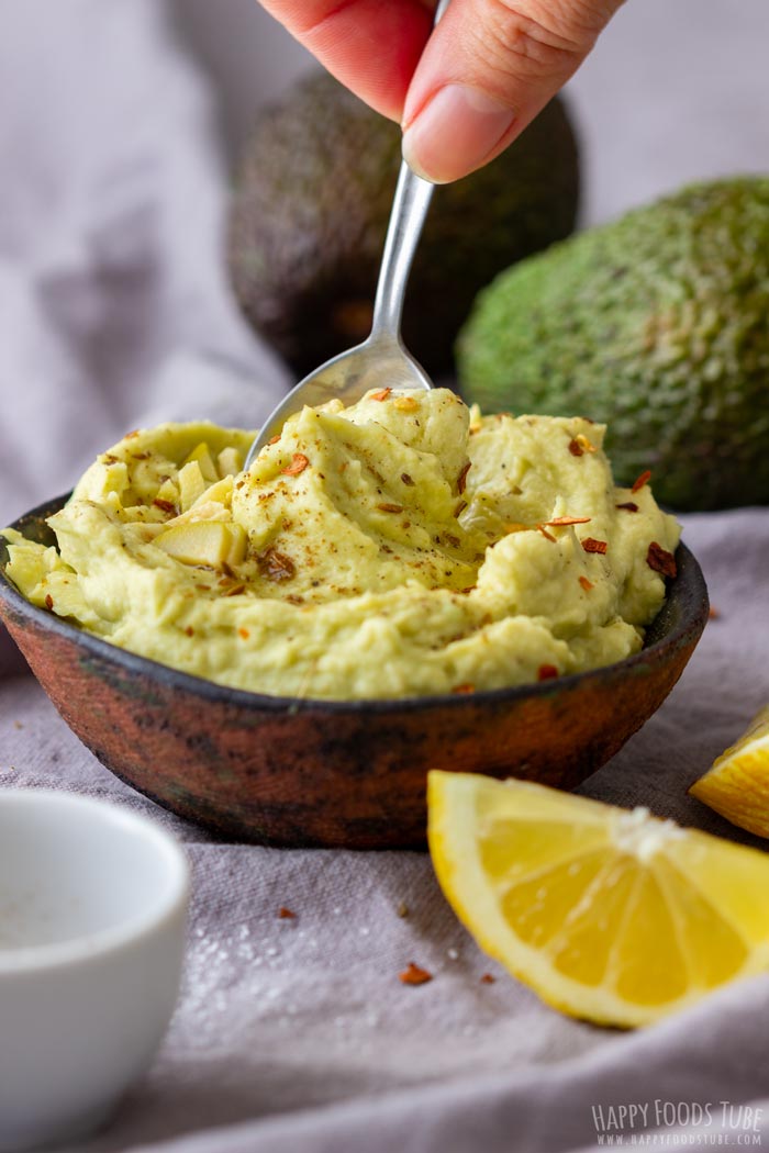 Homemade Avocado Hummus