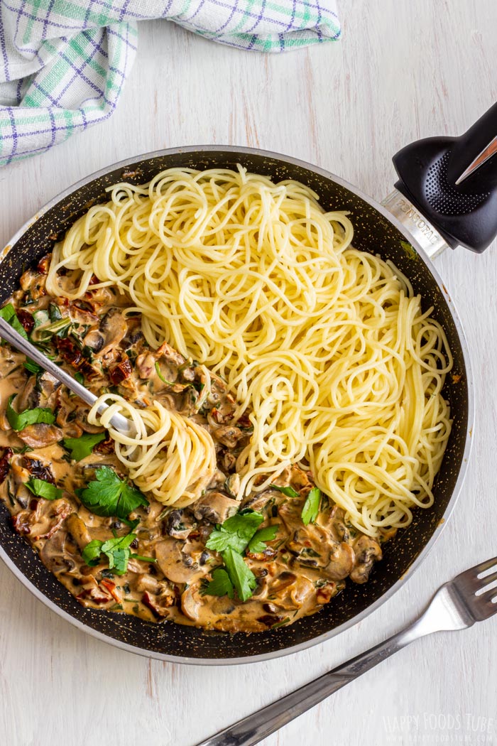 Sun-Dried Tomato Spaghetti with Creamy Mushroom Sauce