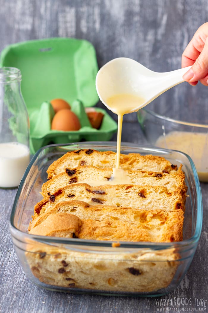 Step by Step How to Make Panettone French Toast Casserole 4
