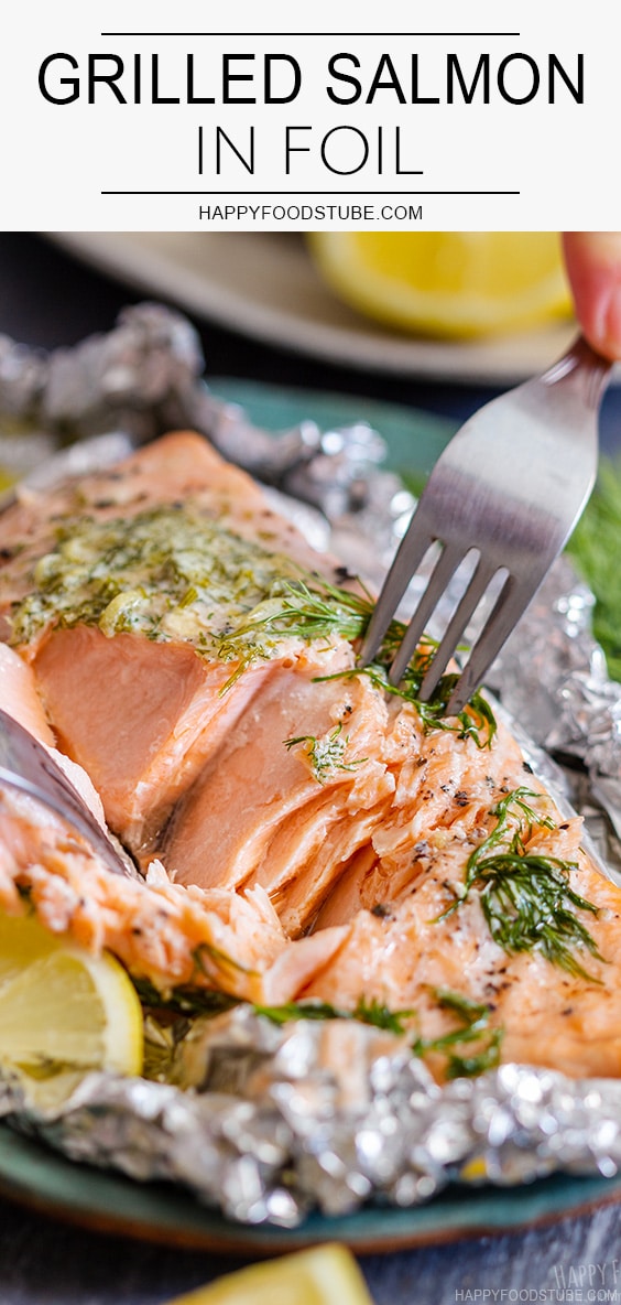 Moist and Flaky Grilled Salmon Foil Packets Recipe
