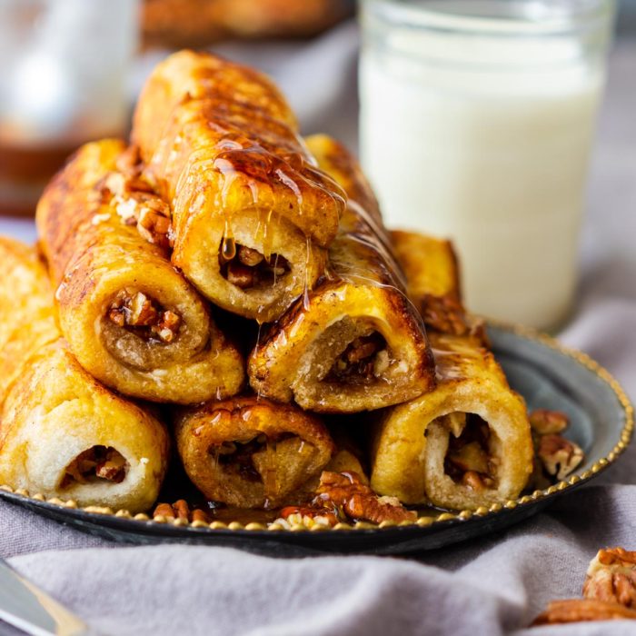 Maple Pecan French Toast Roll Ups