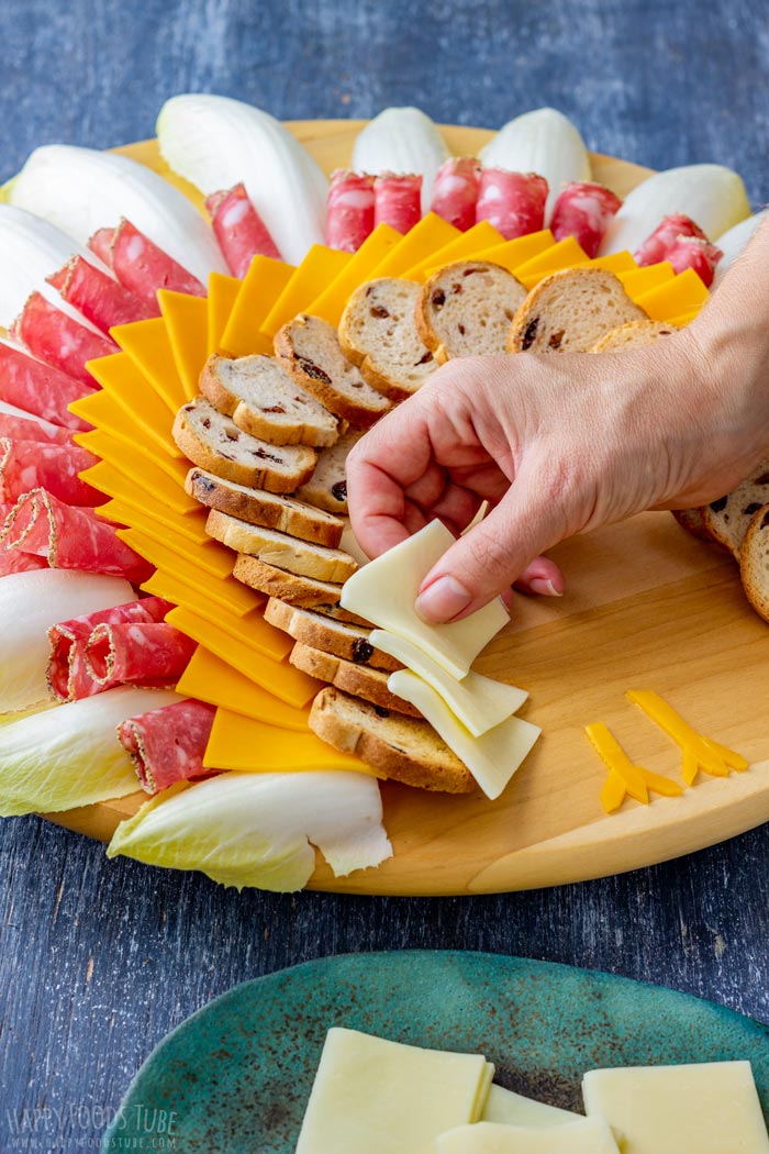 How to make Thanksgiving Turkey Cheese Board Step 1