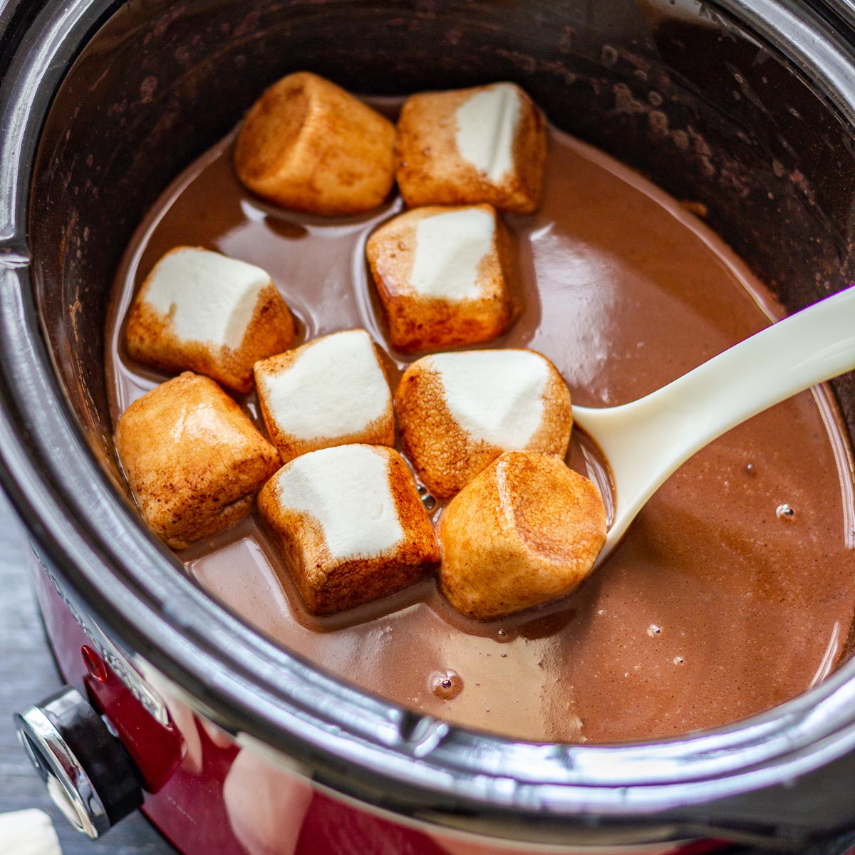 Crockpot Hot Chocolate - Amanda's Cookin' - Drinks