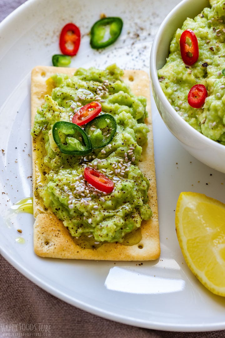 Avocado Spread on Cracker