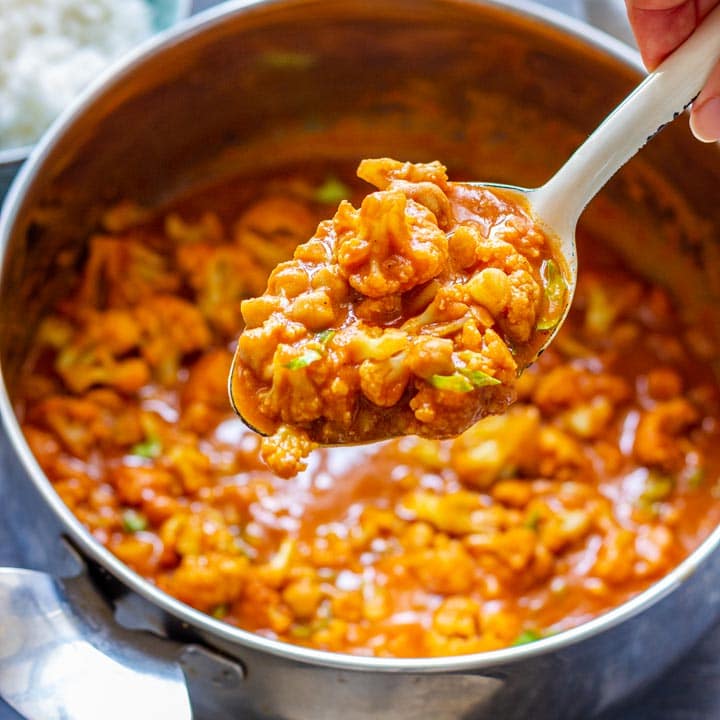 Cauliflower Chickpea Curry