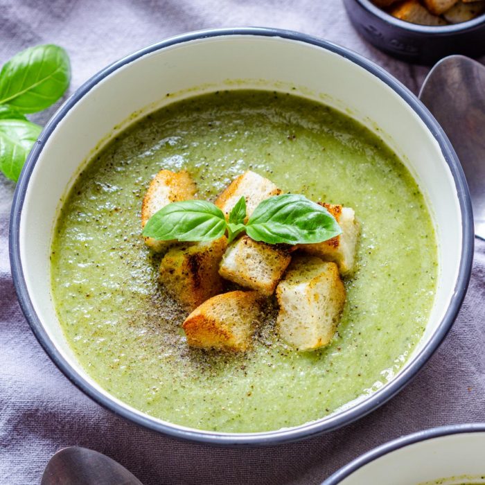 Creamy Broccoli & Celery Soup