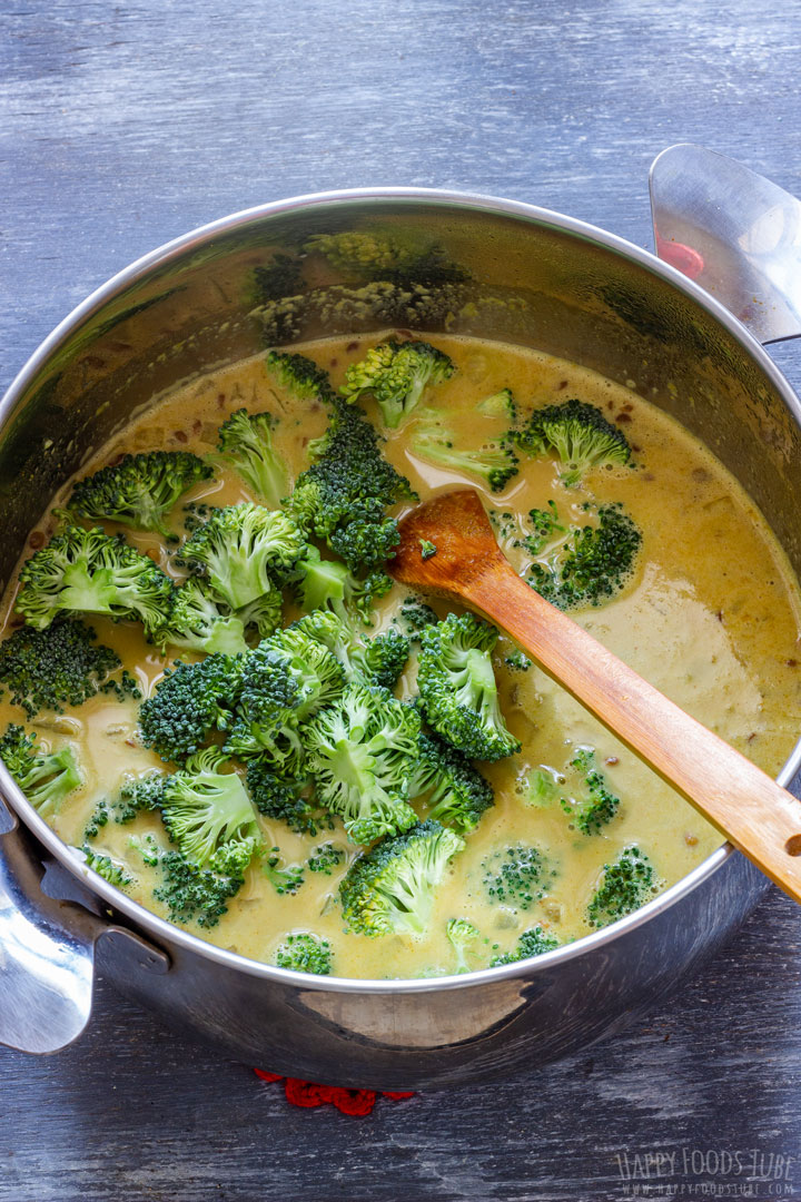 How to make Broccoli Curry Step 2